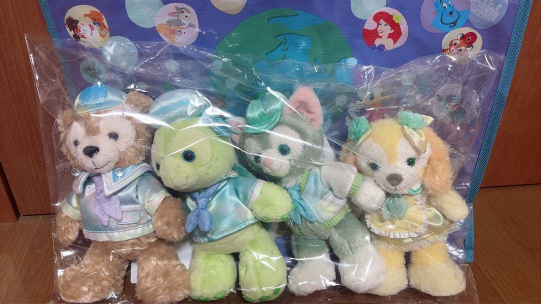 カラフルハピネスダッフィー＆フレンズ 　バケパ限定ポージープラッシー7体セット