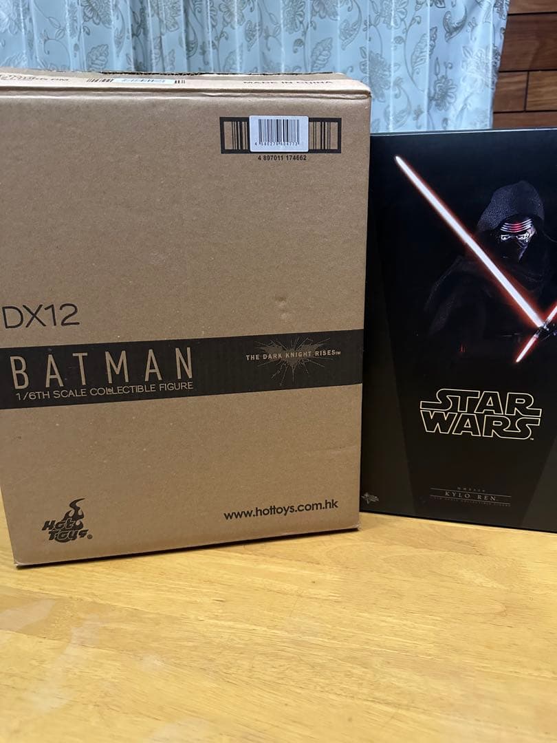 ムービー・マスターピースＤＸ12ダークナイト ライジング ホットトイズ おまけ付