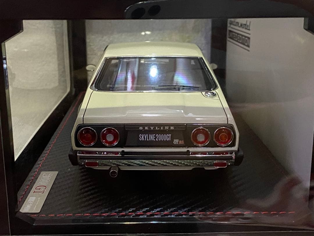 イグニッションモデルスカイラインジャパン2ドアL型エンジン模型付き1/18モデル