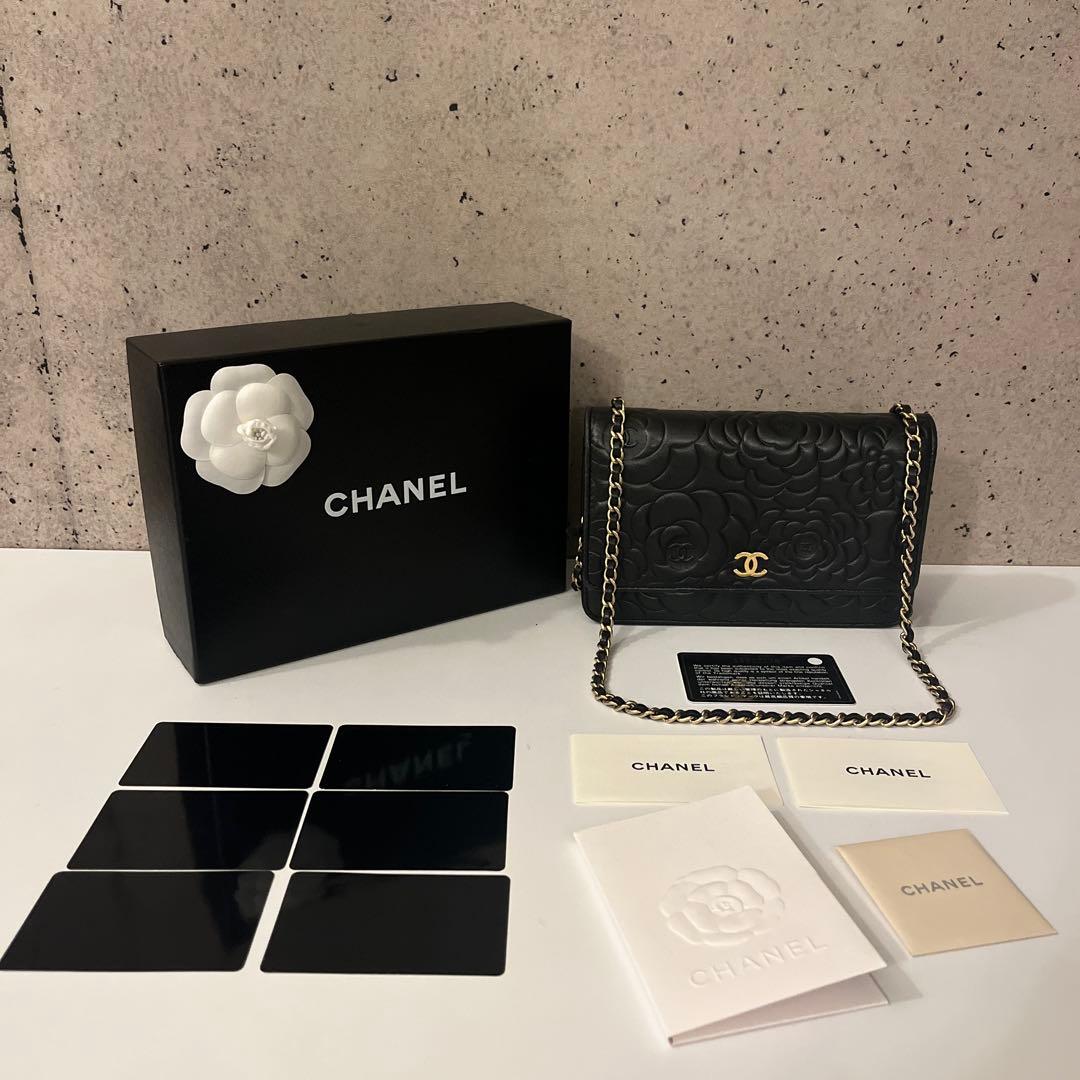 【匂いなし】シャネル/チェーンウォレット/カメリア/ギャランティカード付/表参道