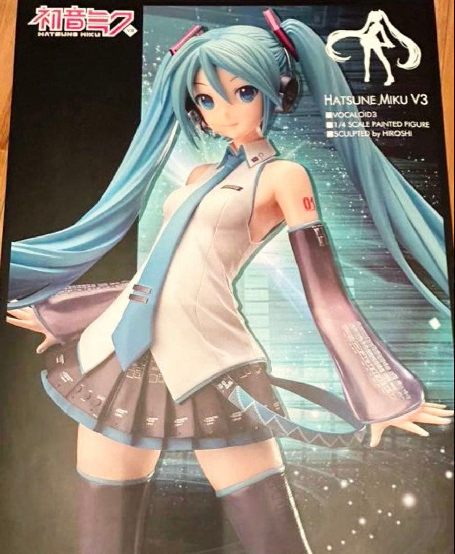 初音ミク V3 1/4スケール フィギュア【初版】開封済み 未使用