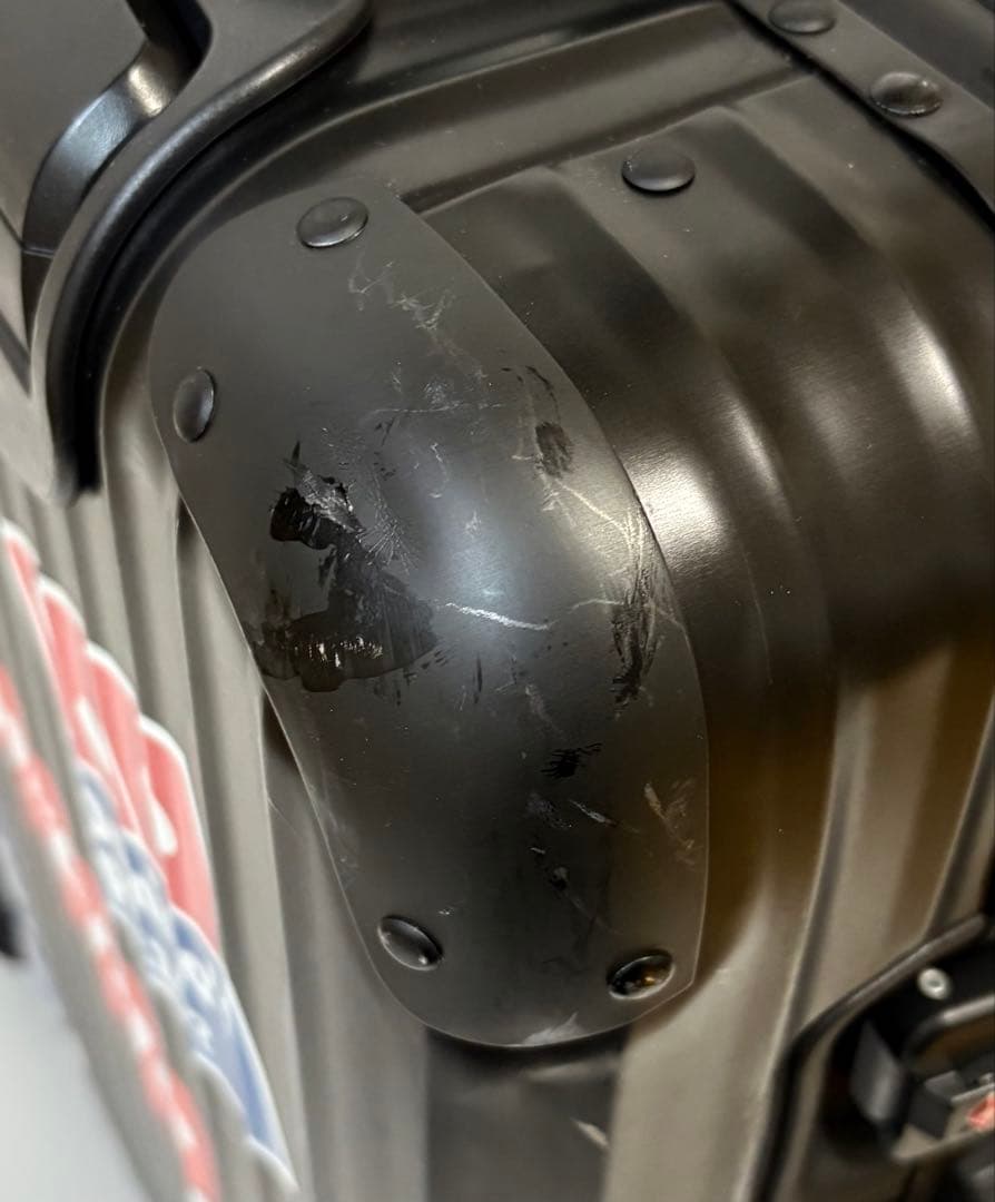 【貴重 廃盤品 良品】リモワ トパーズ ステルス 32L 2輪 機内持込可能