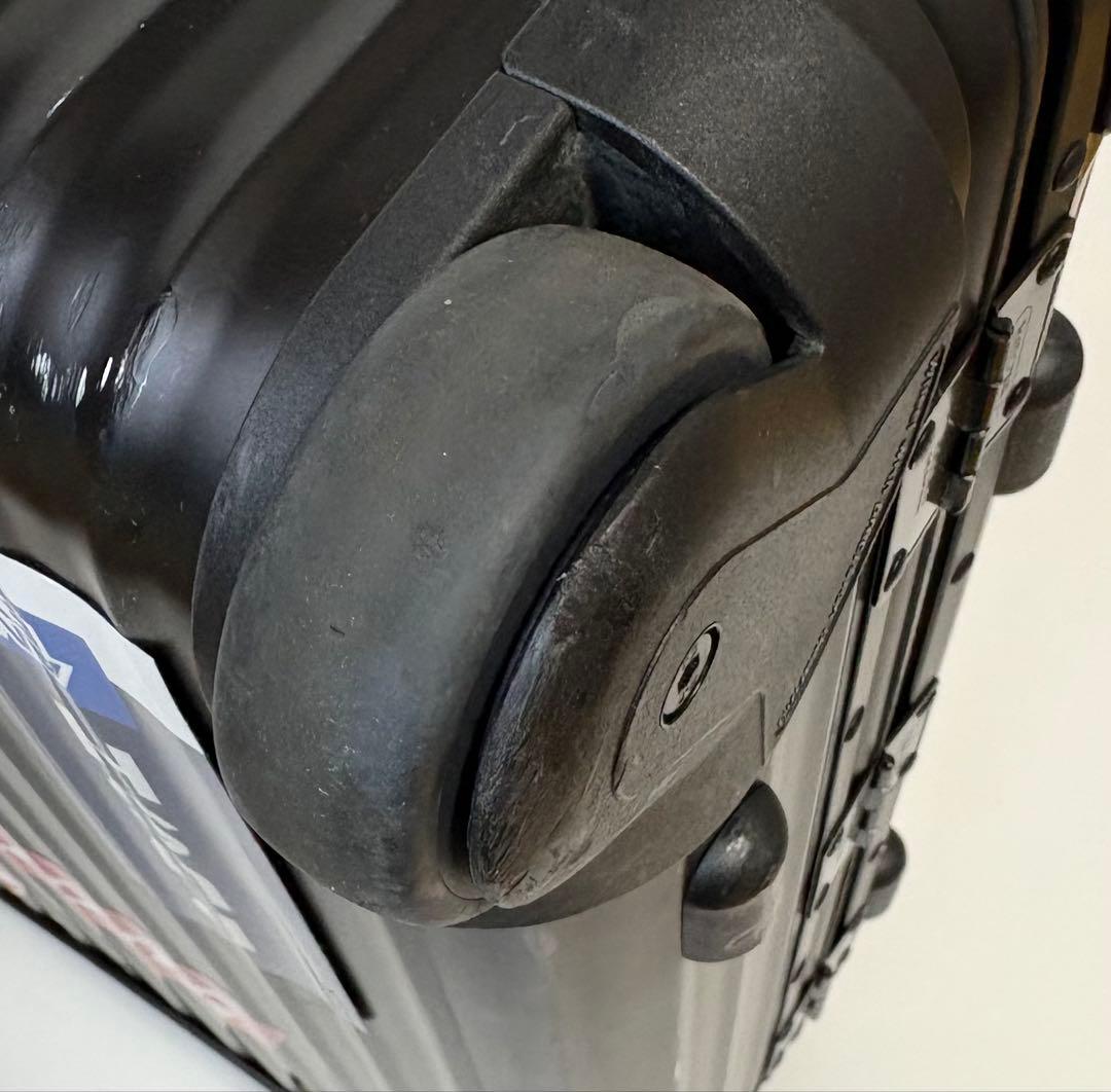 【貴重 廃盤品 良品】リモワ トパーズ ステルス 32L 2輪 機内持込可能