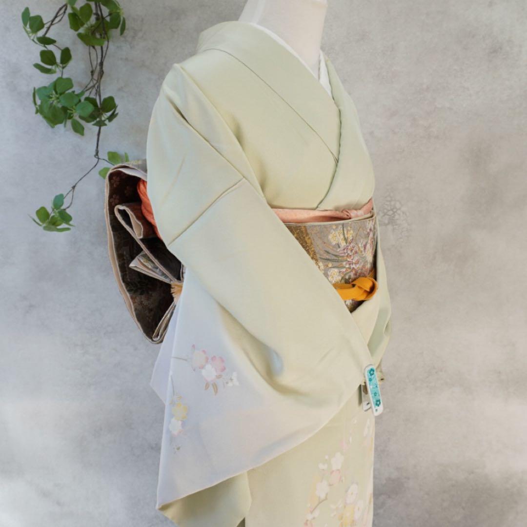訪問着２点セット正絹　卒業式　入学式　お宮参り【訪問着、袋帯、帯締め、帯揚げ】