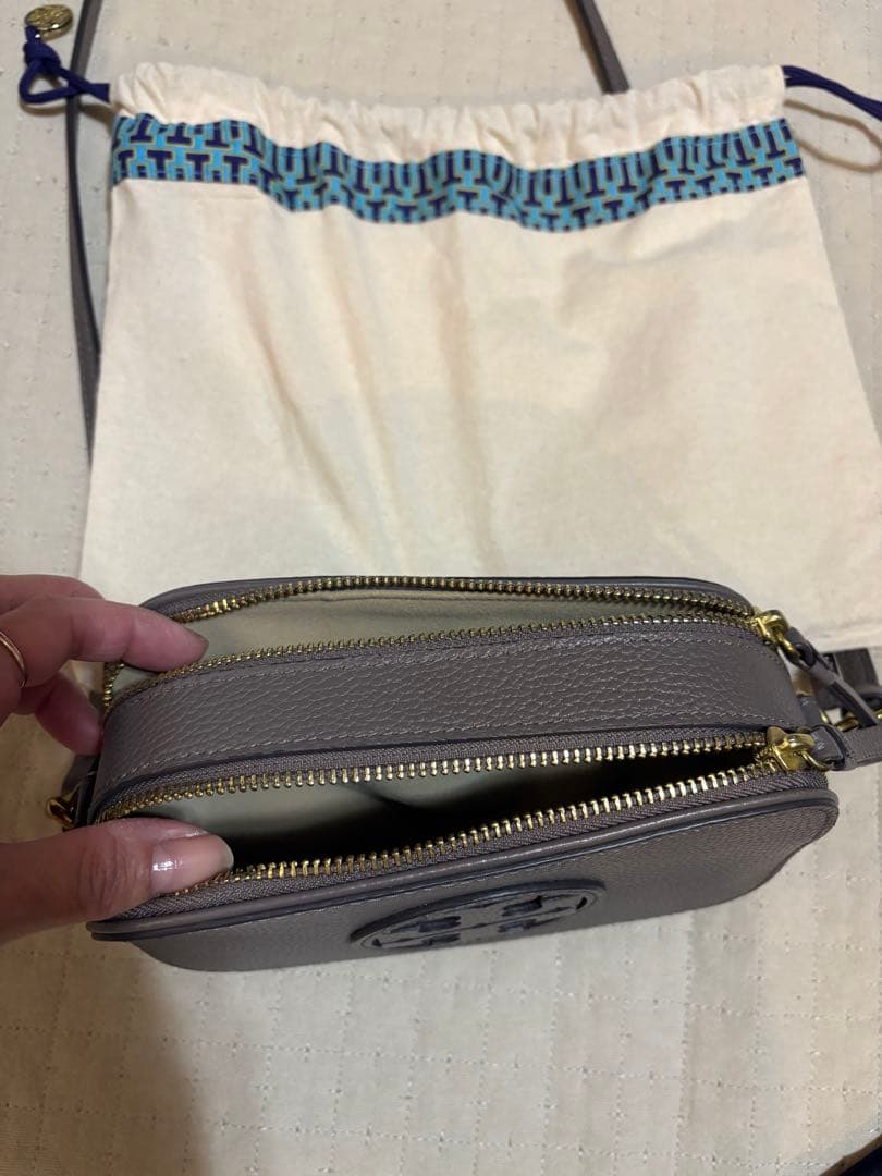 Tory Burch グレー ショルダーバッグ 保存袋付き