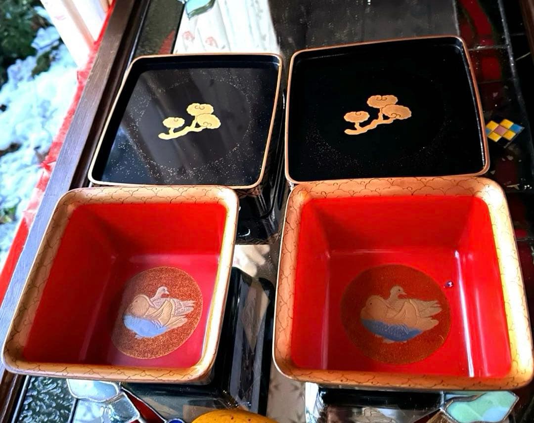 節目に‼️JAPAN金❌黒蒔絵 「貴人和歌」盃洗盃台1対桐箱入