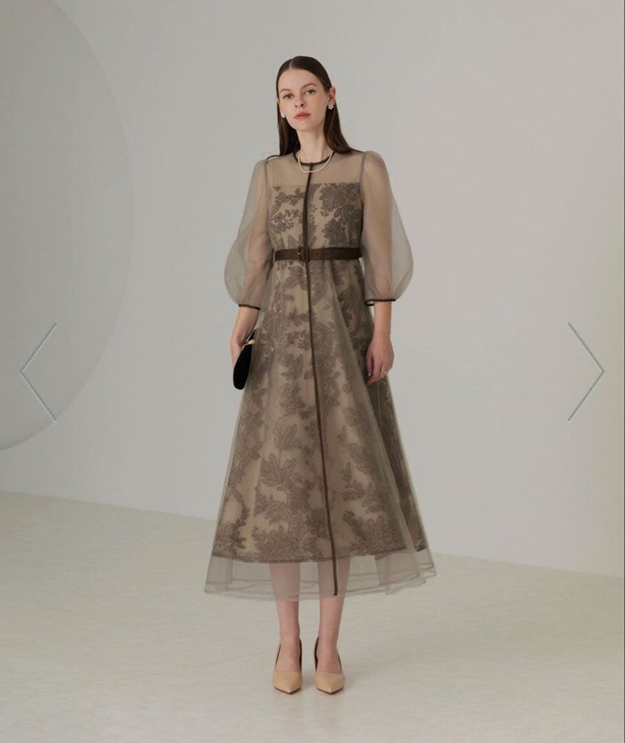 【LEJA】チュールパイピングリーフベルトAラインワンピースドレス 結婚式