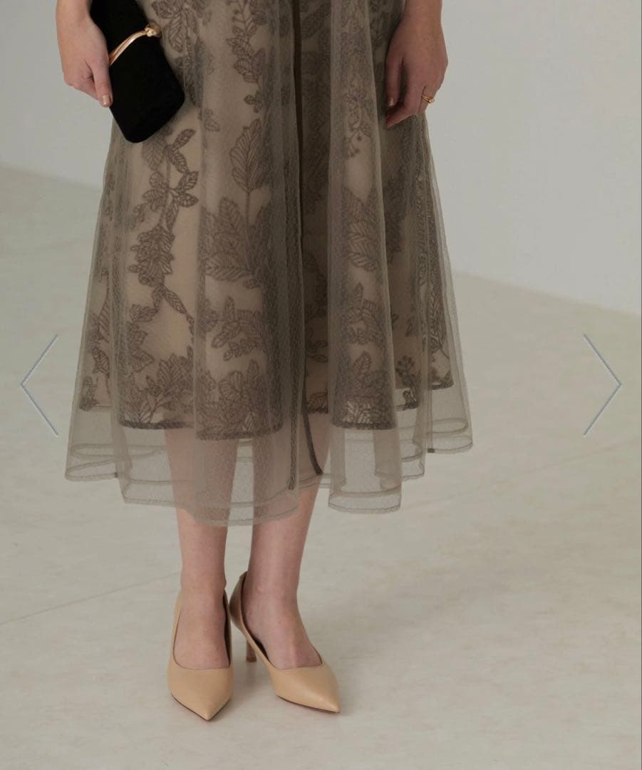 【LEJA】チュールパイピングリーフベルトAラインワンピースドレス 結婚式