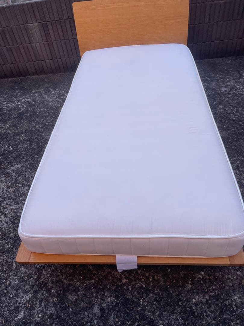 【引取限定】無印良品　ベッド　フレーム　マットレス　シングル　葛飾区