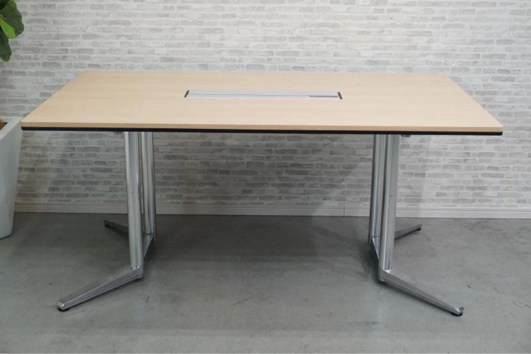 Okamura オカムラ ラティオ2 1690テーブル　会議　ミーティング