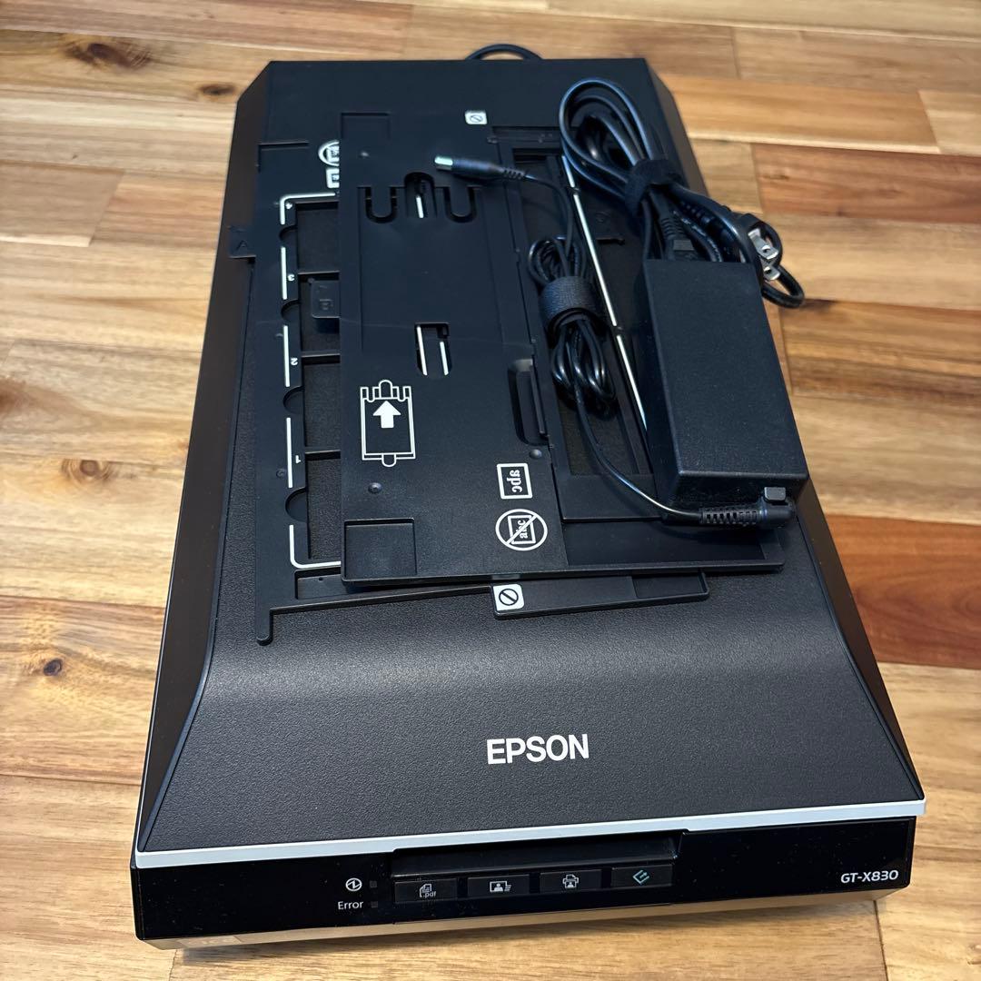EPSON GT-X830 フラットベッドスキャナー