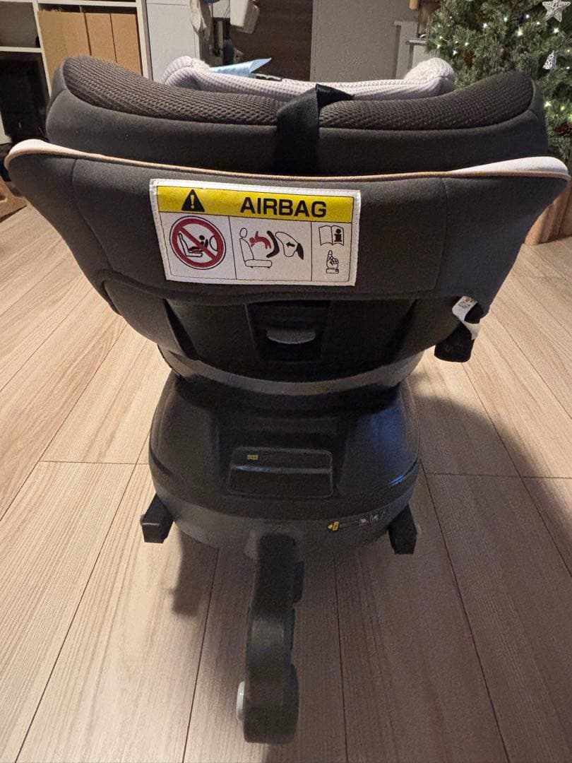 【お値下げ！】Combi チャイルドシート ISOFIX 0-18kg