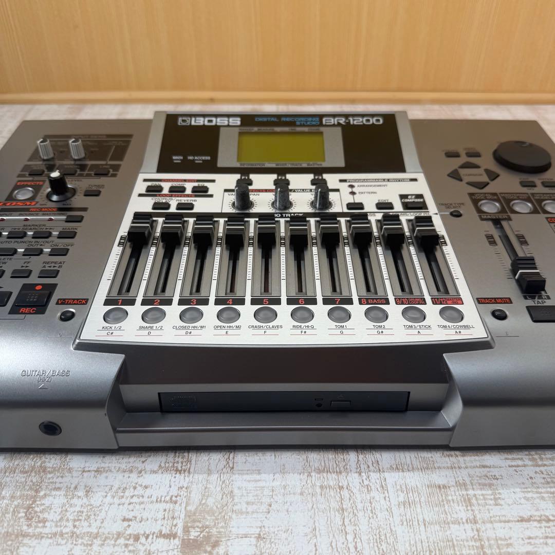 BOSS BR-1200 マルチトラックレコーダー　ボス　アダプター