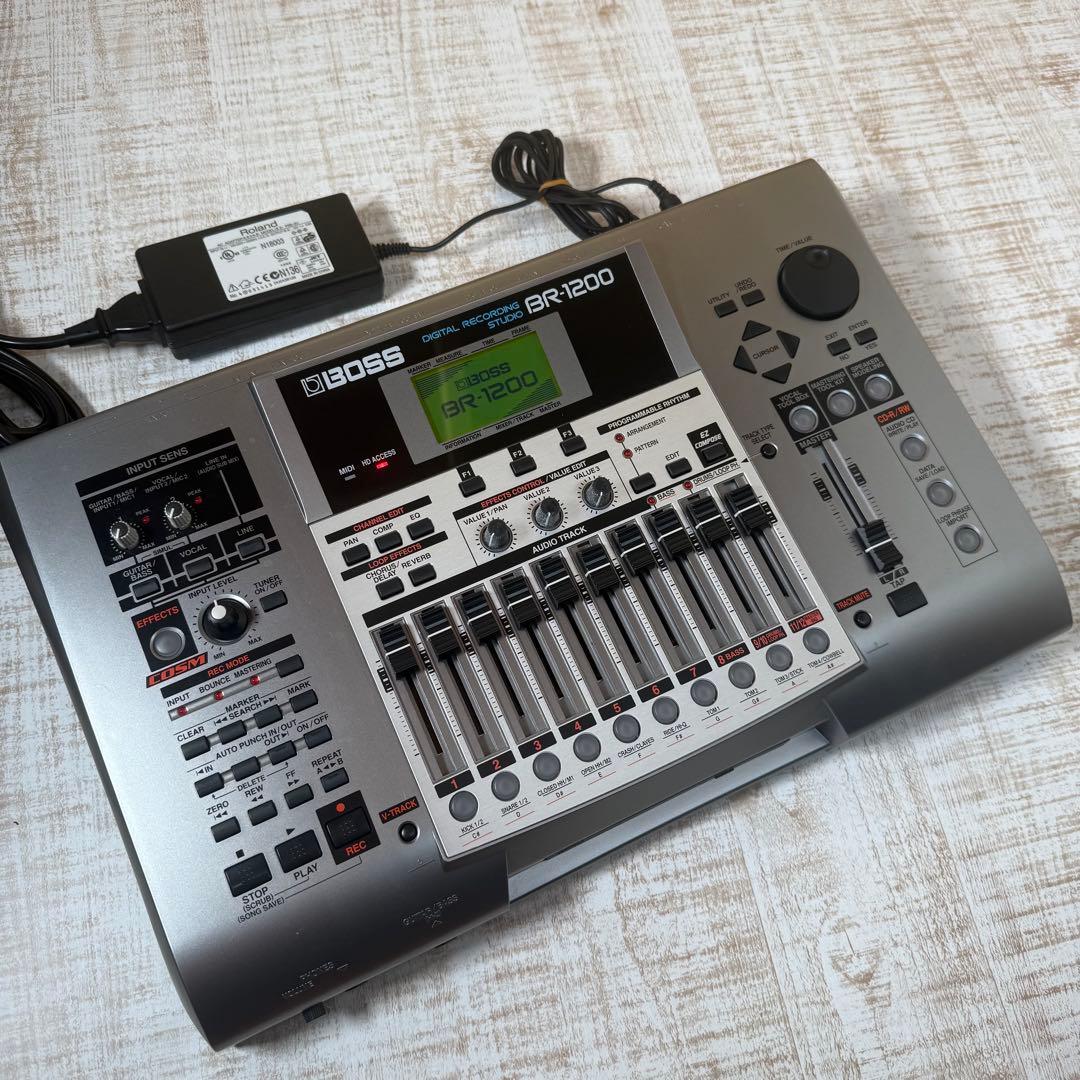BOSS BR-1200 マルチトラックレコーダー　ボス　アダプター