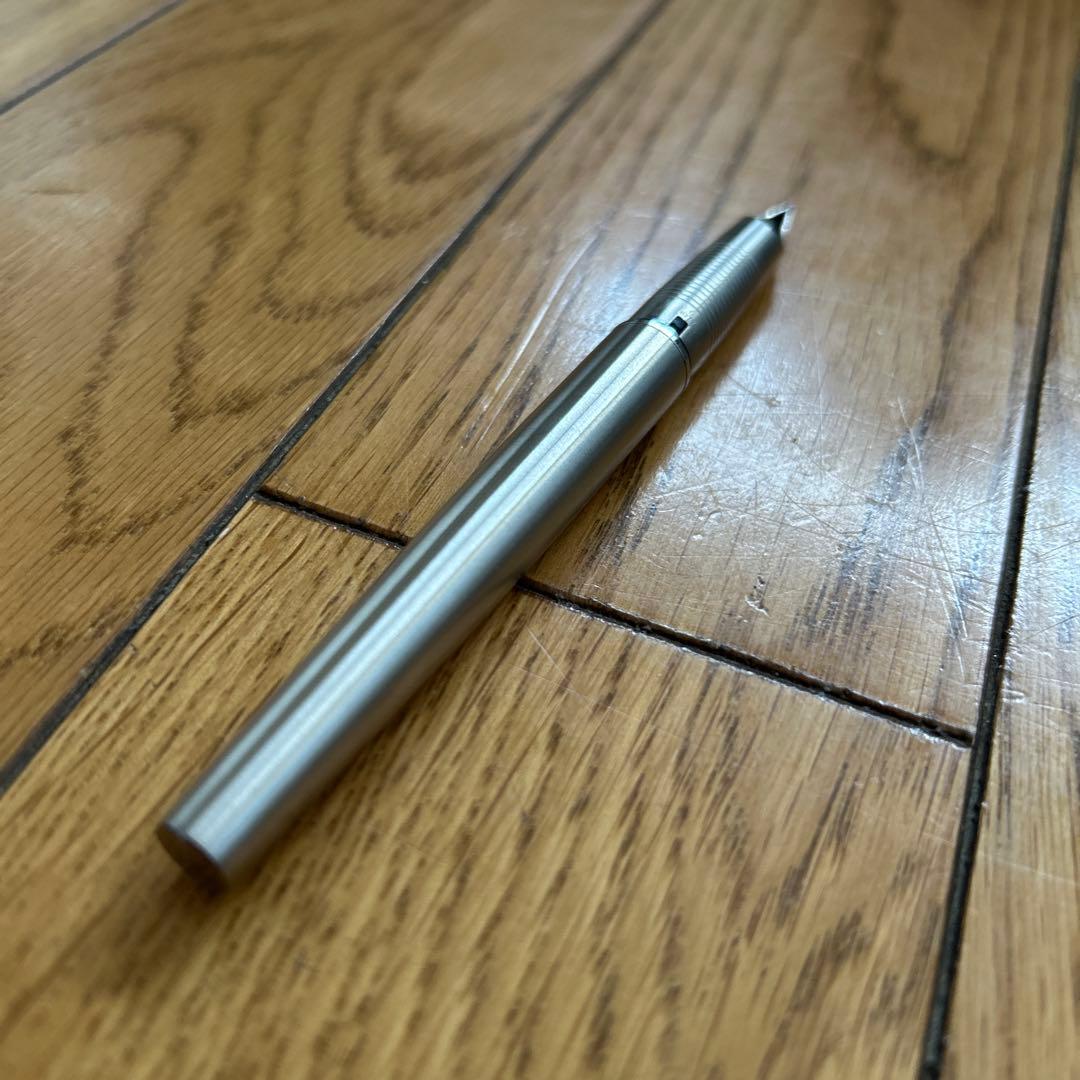 ◾️万年筆◾️昔の筆記用具◾️パイロット◾️PILOT◾️新品◾️未使用◾️換えインク付◾️昭和