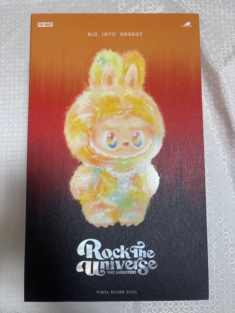 ラブブ　Big into Energy ROCK THE UNIVERSE r