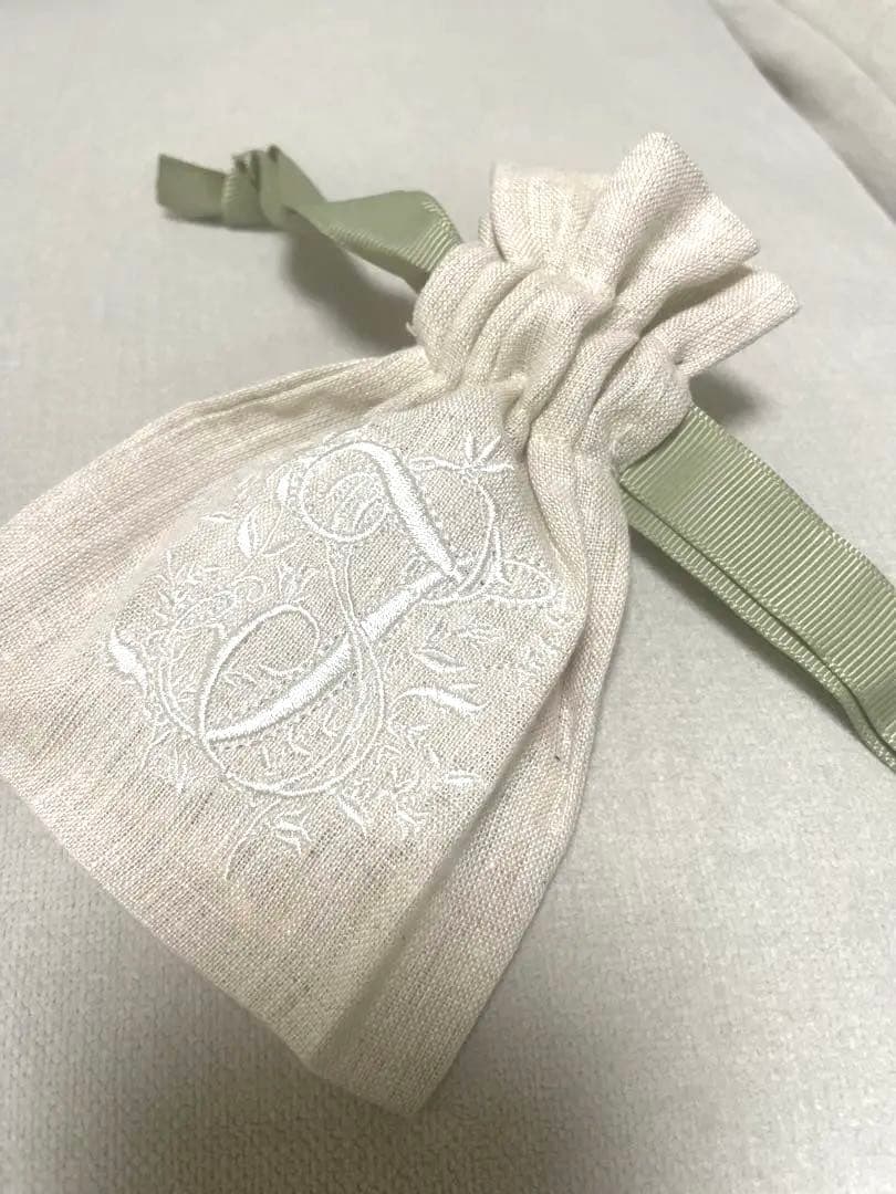 専用　SEVEN TEN by miho kawahito ブローチ　お馬さん