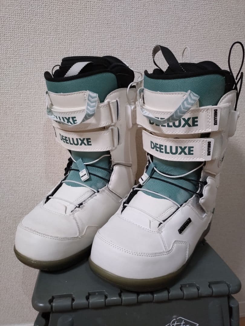 スノーボード DEELUXE TEAM ID LARA 25.5cm