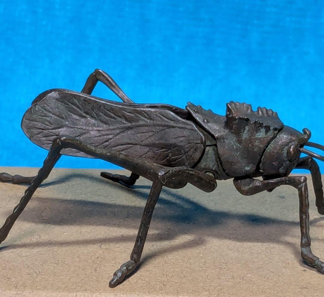 【希少】自在置物　銅製　バッタ　飛蝗　アンティーク　古美術の彫刻 約20cm