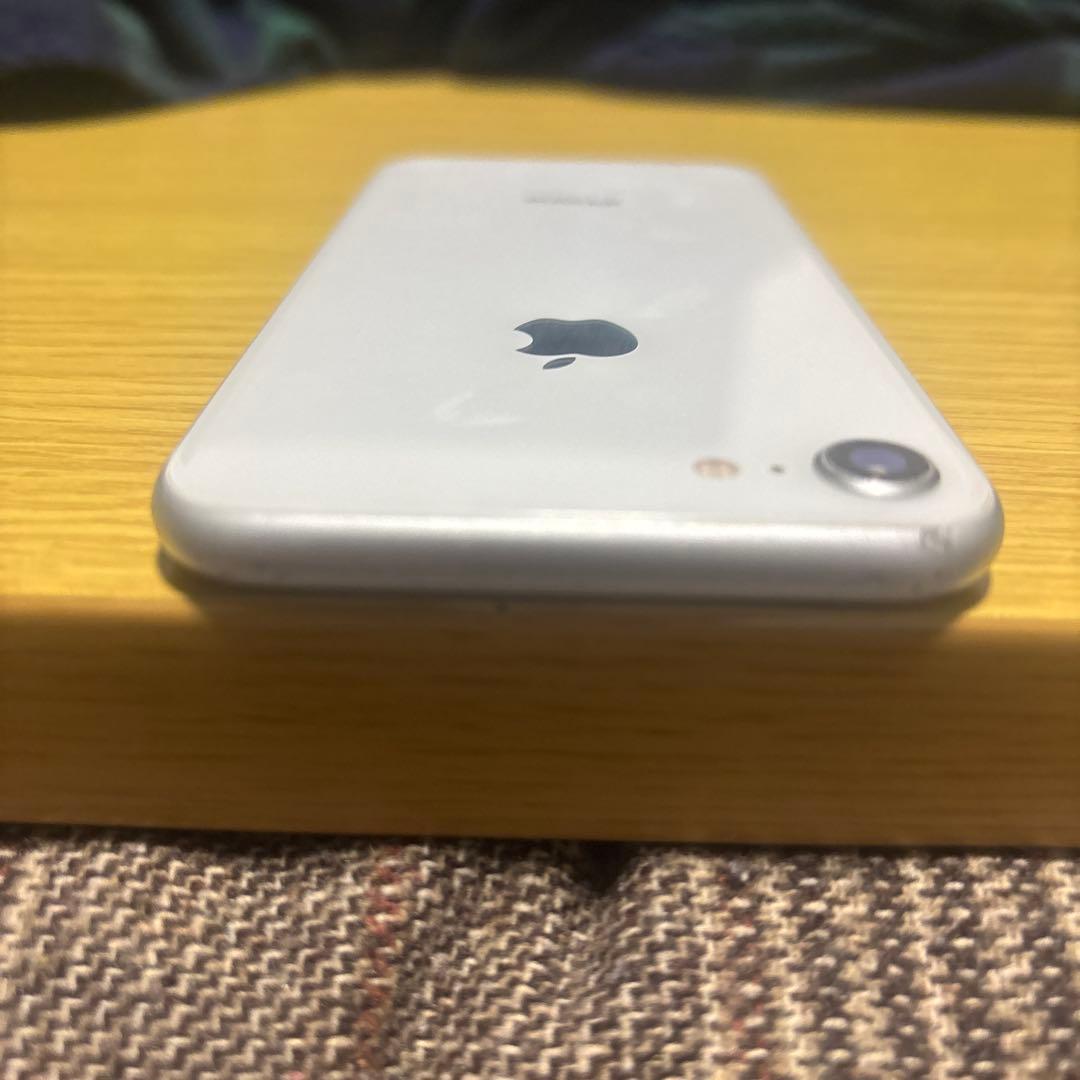 iPhone8 フィルム＆ケース付き