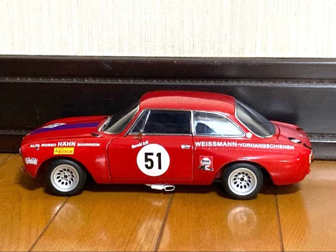 Alfa Romeo GT Am Hahne DRM 1071ミニカー 51号