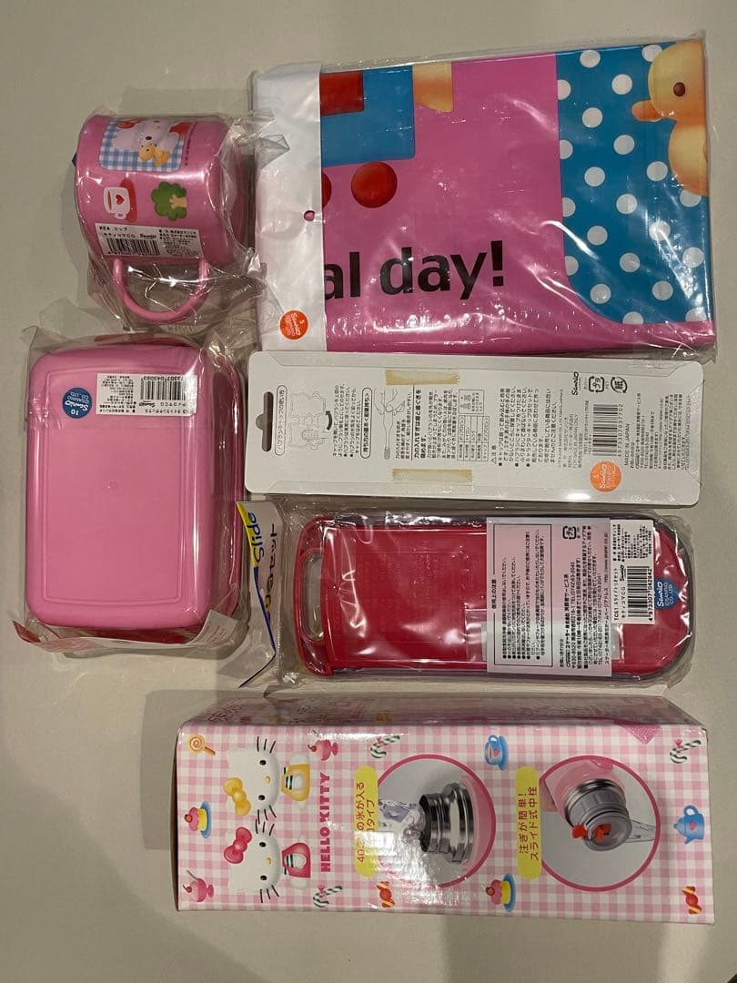 ハローキティ 遠足セット＆ぬいぐるみ など