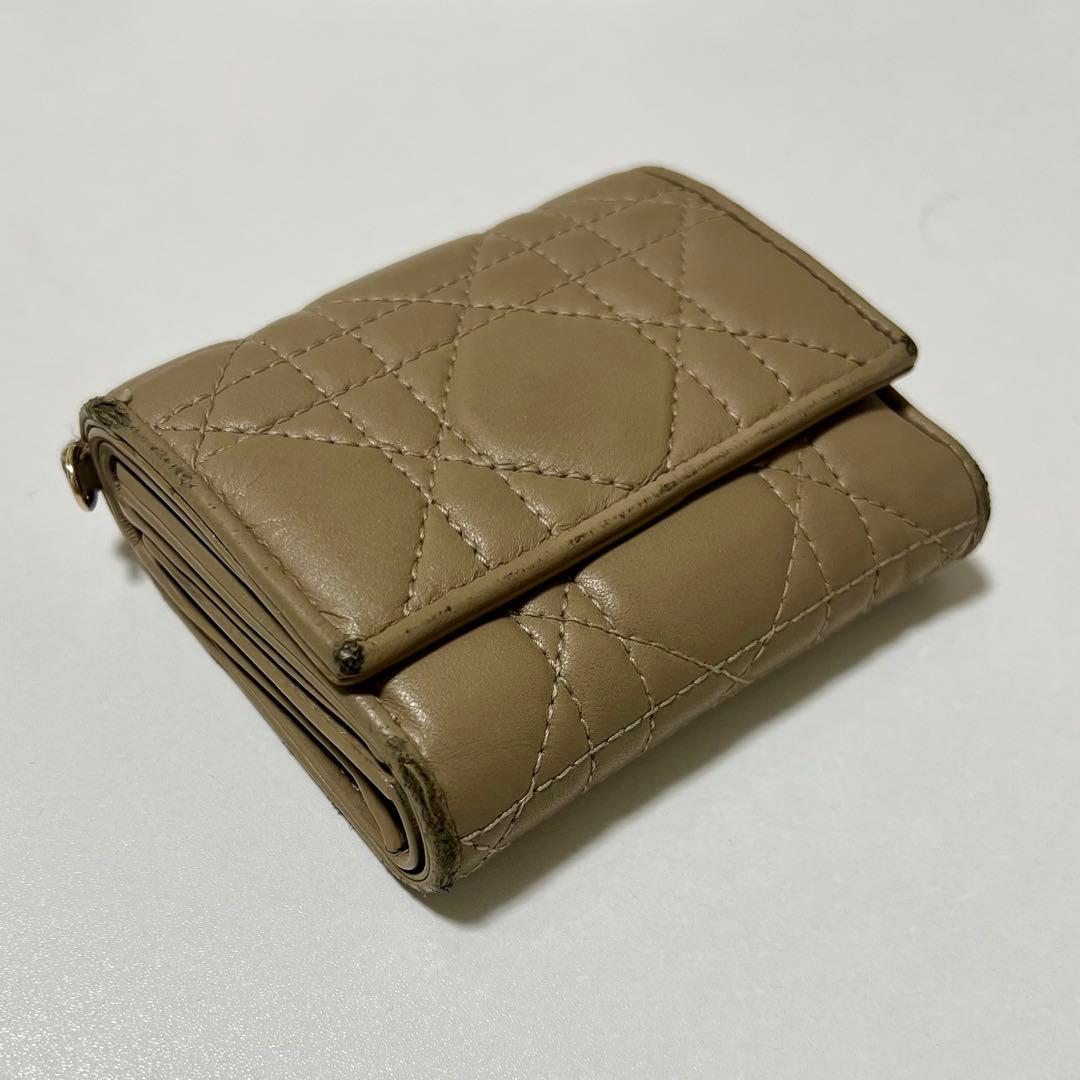 Dior レディディオール ロータスウォレット ベージュ　チェーン付き