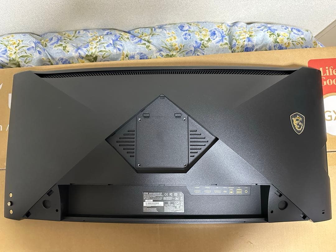 MSI MEG 342C QD-OLED 34インチ