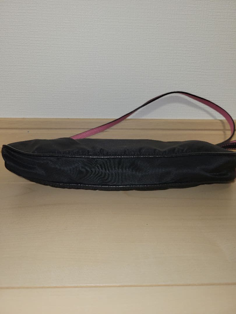 PRADA 黒 ハンドバッグ BR1468