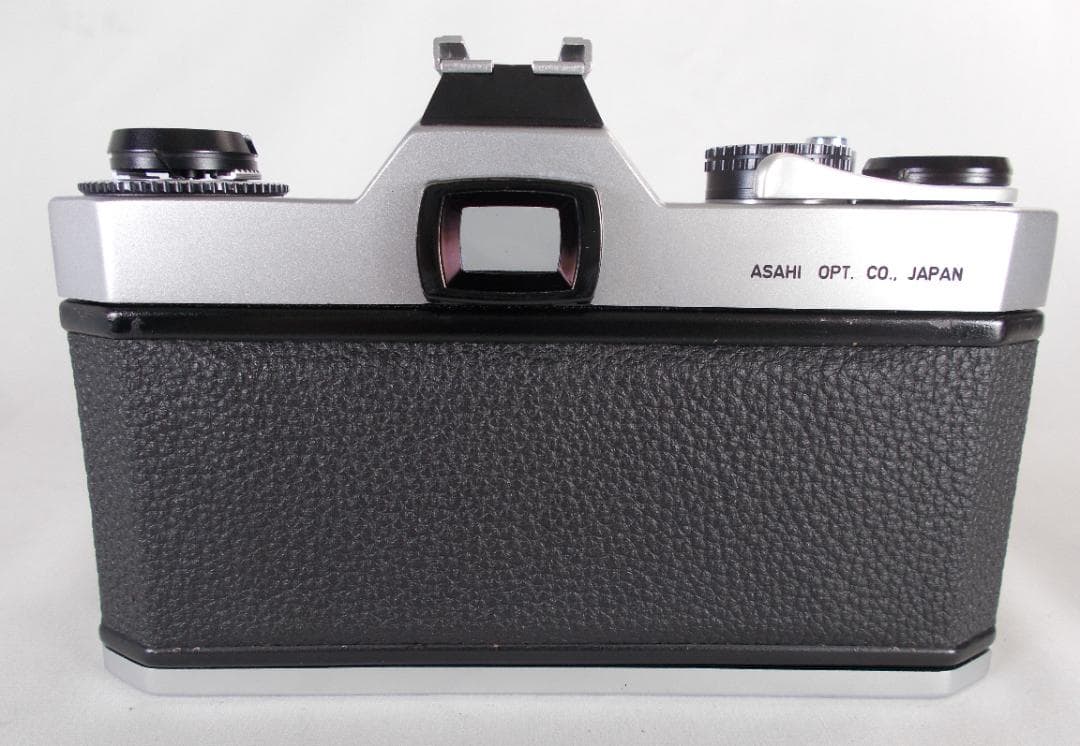 フィルムカメラ 整備済　Pentax SPF + レンズ f/1.8　L254