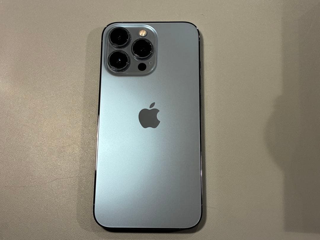 y*a様 Apple iPhone 13 Pro 256GB SIMフリー シエ