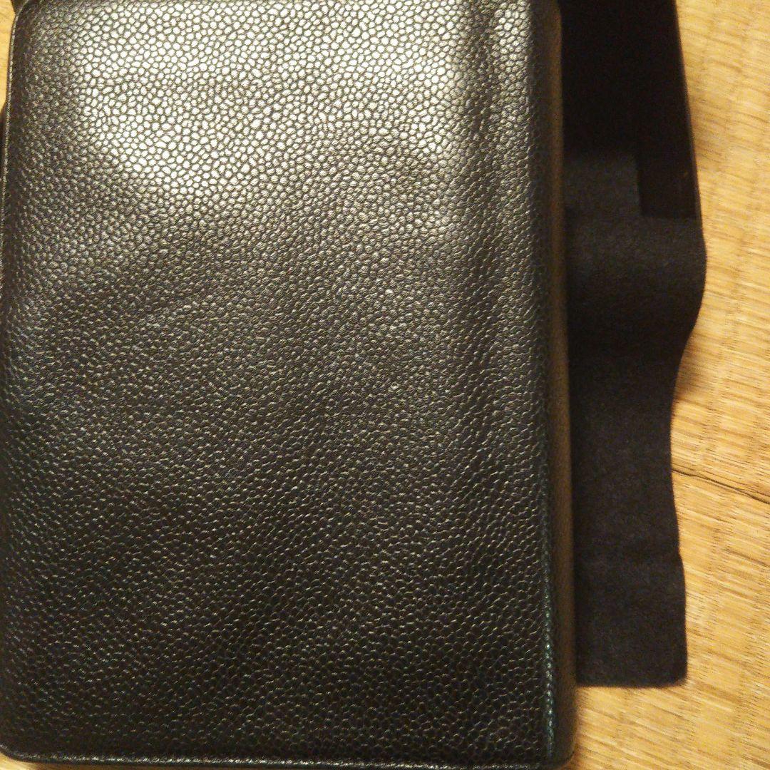 使用頻度少し CHANEL キャビアスキン 手帳