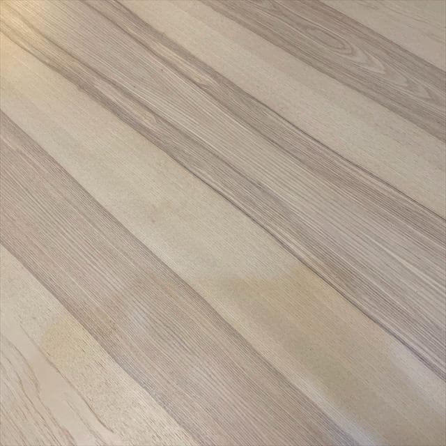 m&mm様　イケアのLISABOラウンドダイニングテーブル②