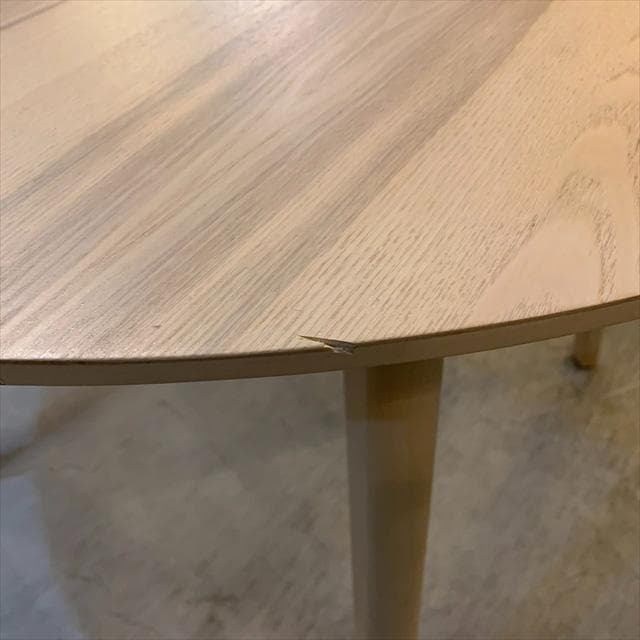 m&mm様　イケアのLISABOラウンドダイニングテーブル②