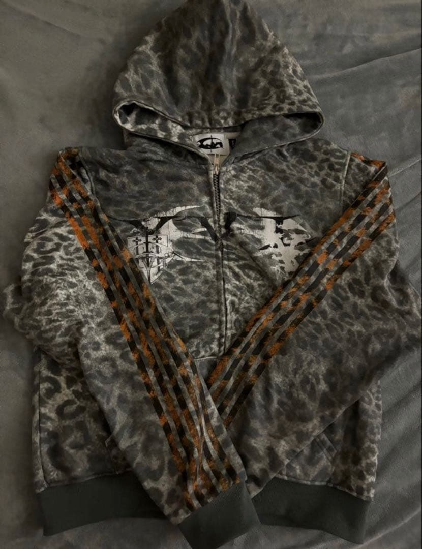 トップス COZY WORLDWIDE