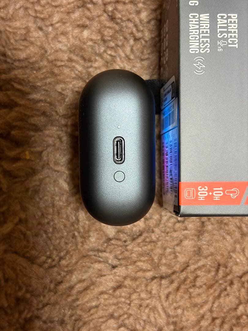 JBL TOUR PRO 2 保護ケース付き