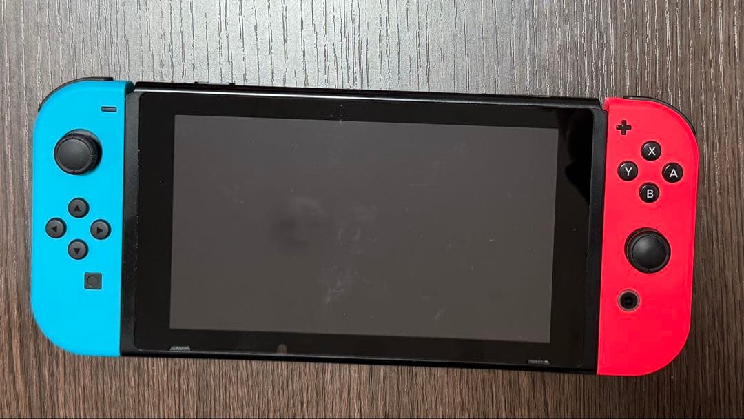 【初期化済】Nintendo Switch本体とJoy-Con2本のみ