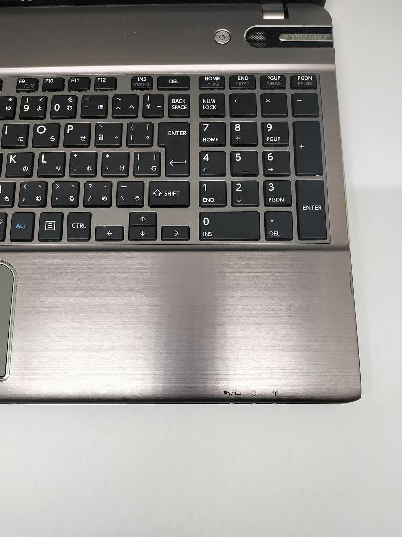 【東芝】爆速 Corei7/新品SSD128GB ノートパソコン D11