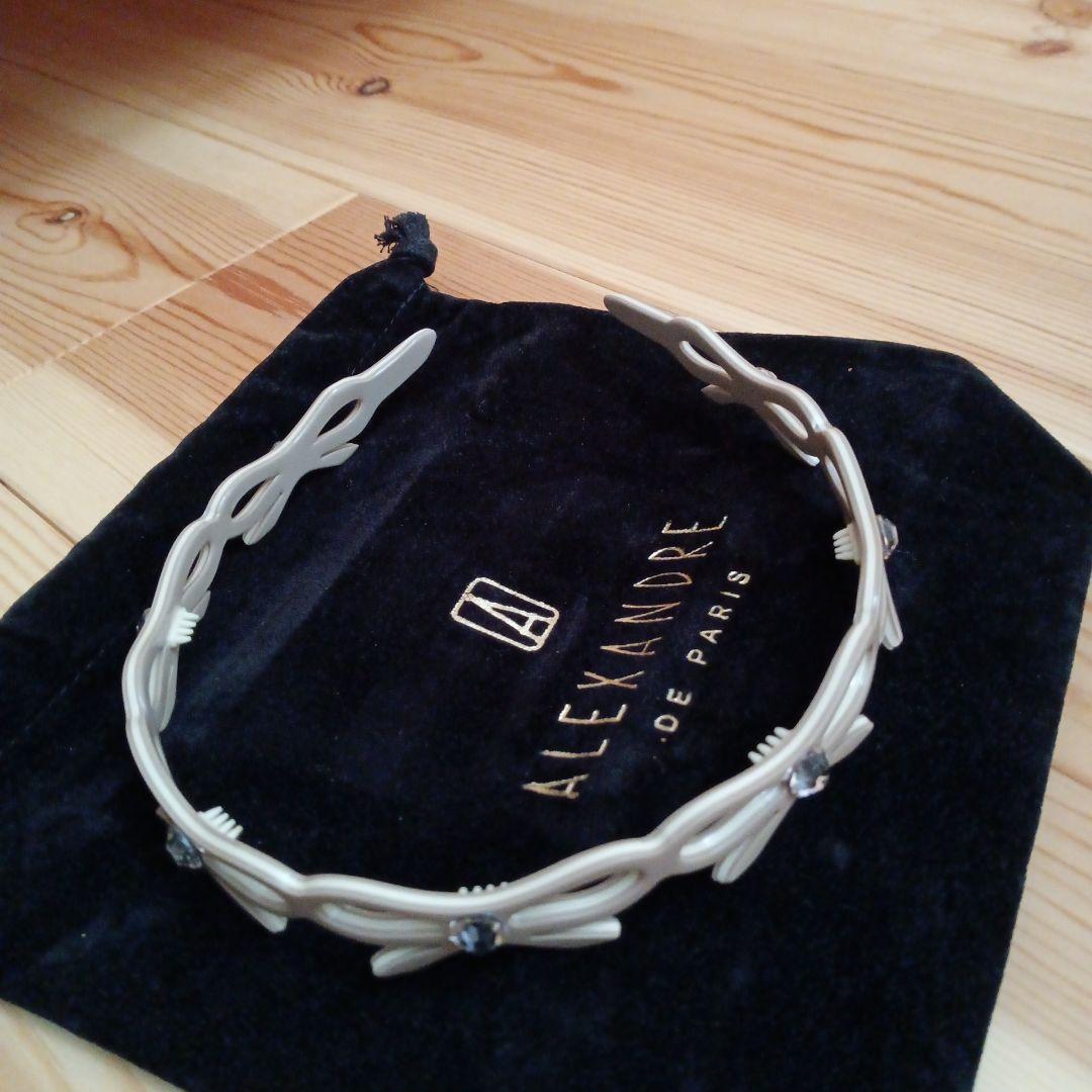 アレクサンドゥルドパリ　リボンカチューシャ