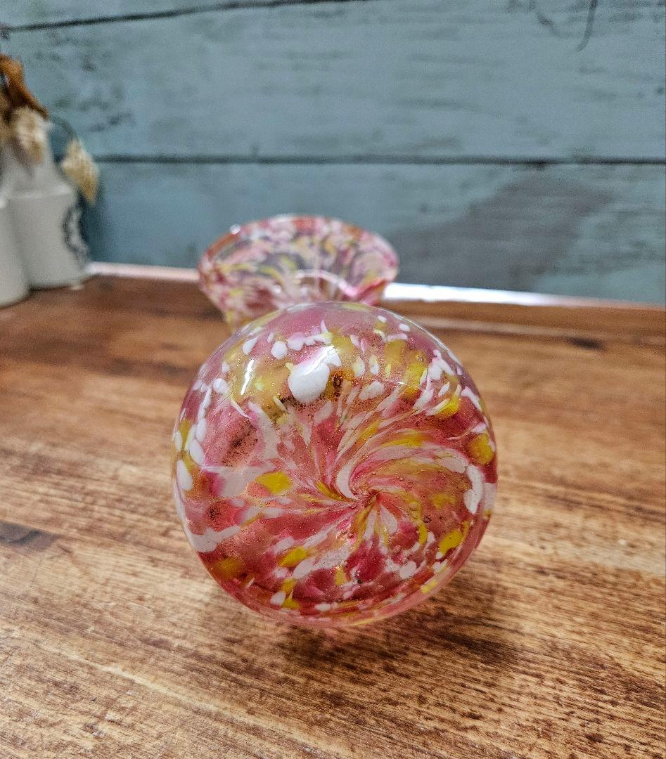 フランスアンティーク オパリンガラス クリシー フリル 花瓶 花器 一輪挿し