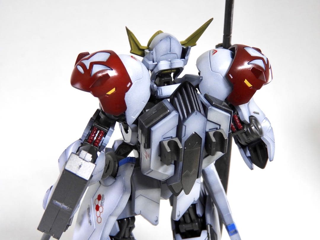 HG ガンダムバルバトスルプス 全塗装 / ガンプラ 完成品