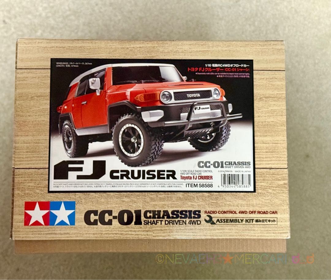 タミヤ◆ トヨタFJクルーサー CC-01シャーシ オフロードRCカー 1/10