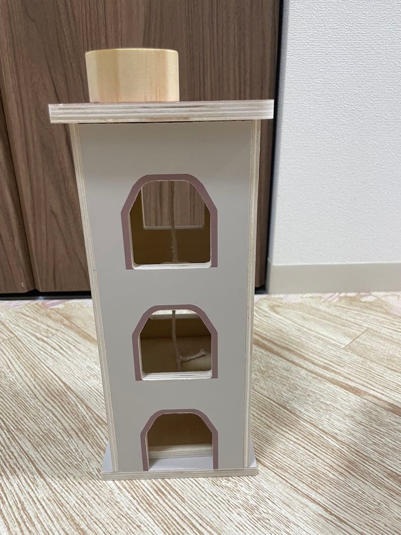 スリーズ　立体駐車場　エレベーター