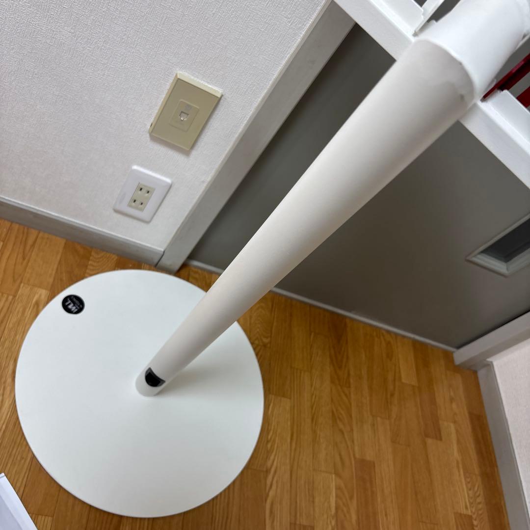 廃盤　EQUALS WALL anataIROテレビスタンド