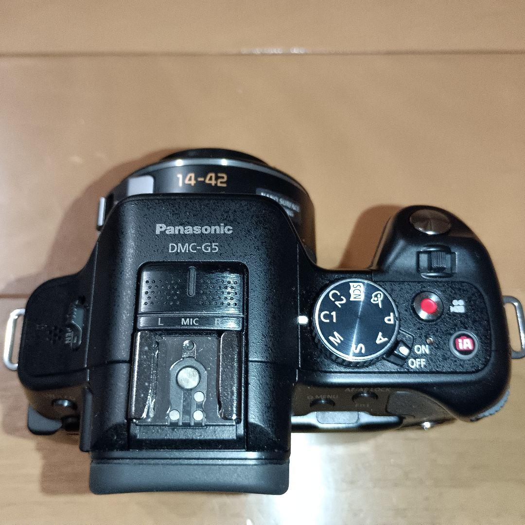 LUMIX　DMCーG5XーK　ミラーレス　一眼カメラ　標準電動ズームレンズ