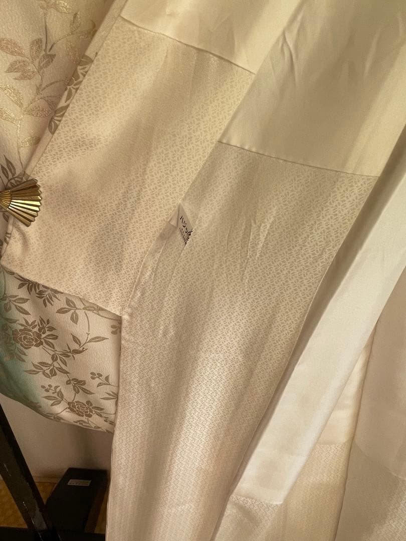 美品　金彩　振袖　正絹