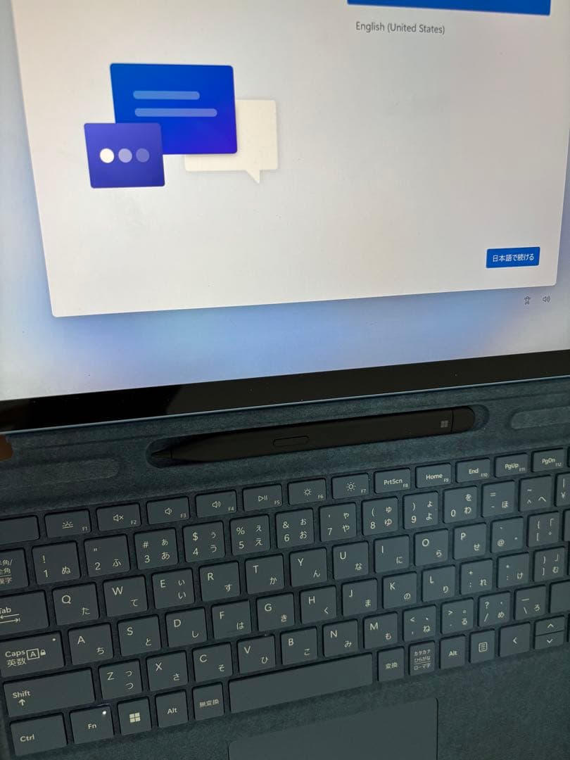 Surface Pro 9 /8GB/256GB/カバー、タッチペン付き