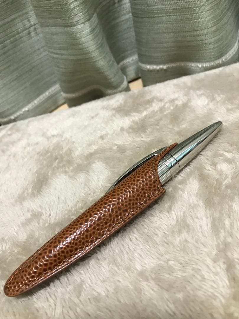 jorg hysek レザーケース付きシルバーボールペン