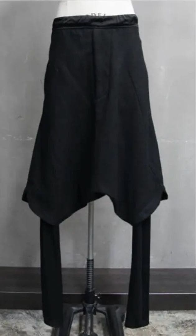 最終値下げ！美品！ユリウスWO/LI TWEEDSEAMED OVERPANTS