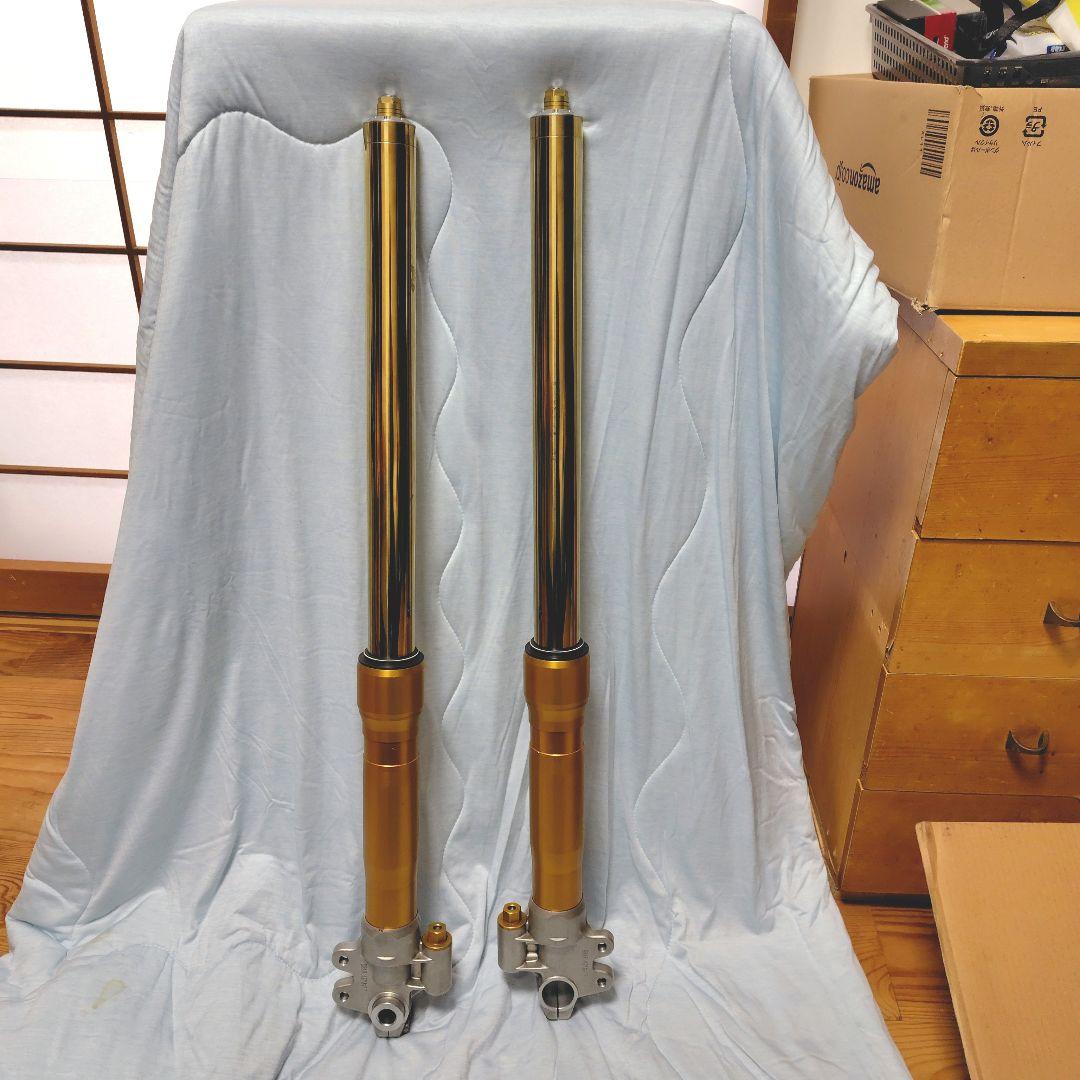 M*a様 オーリンズフロントフォーク